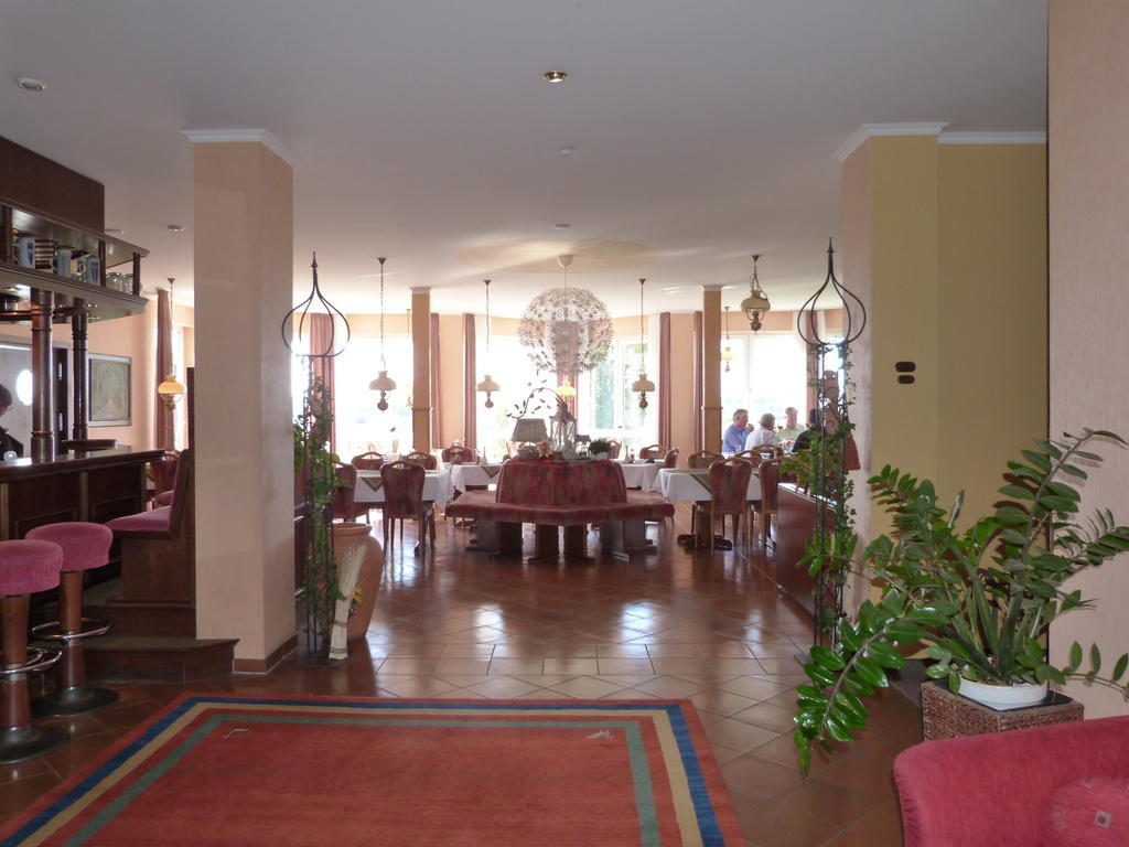 Hotel Trebeltal Demmin Εξωτερικό φωτογραφία